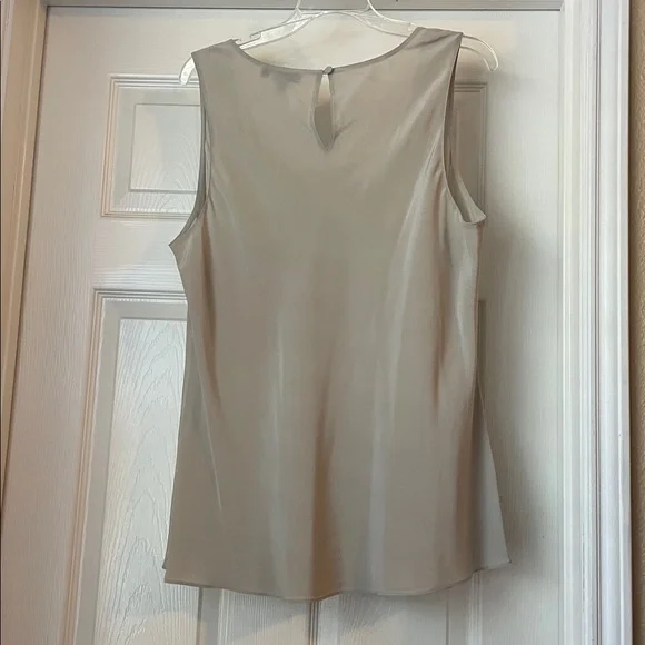 100% silk tank top in XL - Picture 2 of 7
